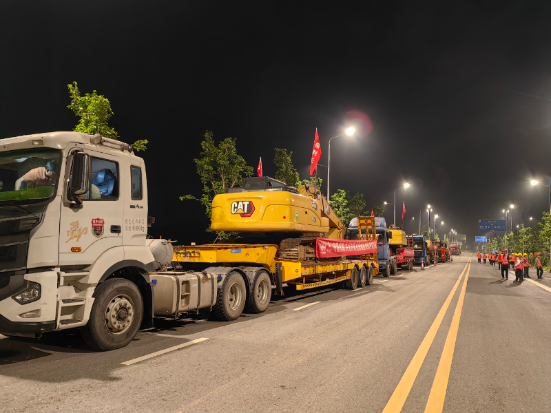 韶关江湾镇公路抢险现场